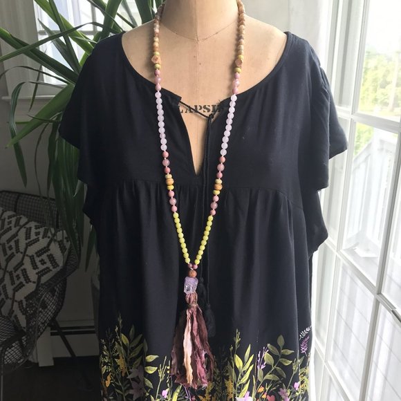 Old Navy Floral Top - Picture 1 of 8